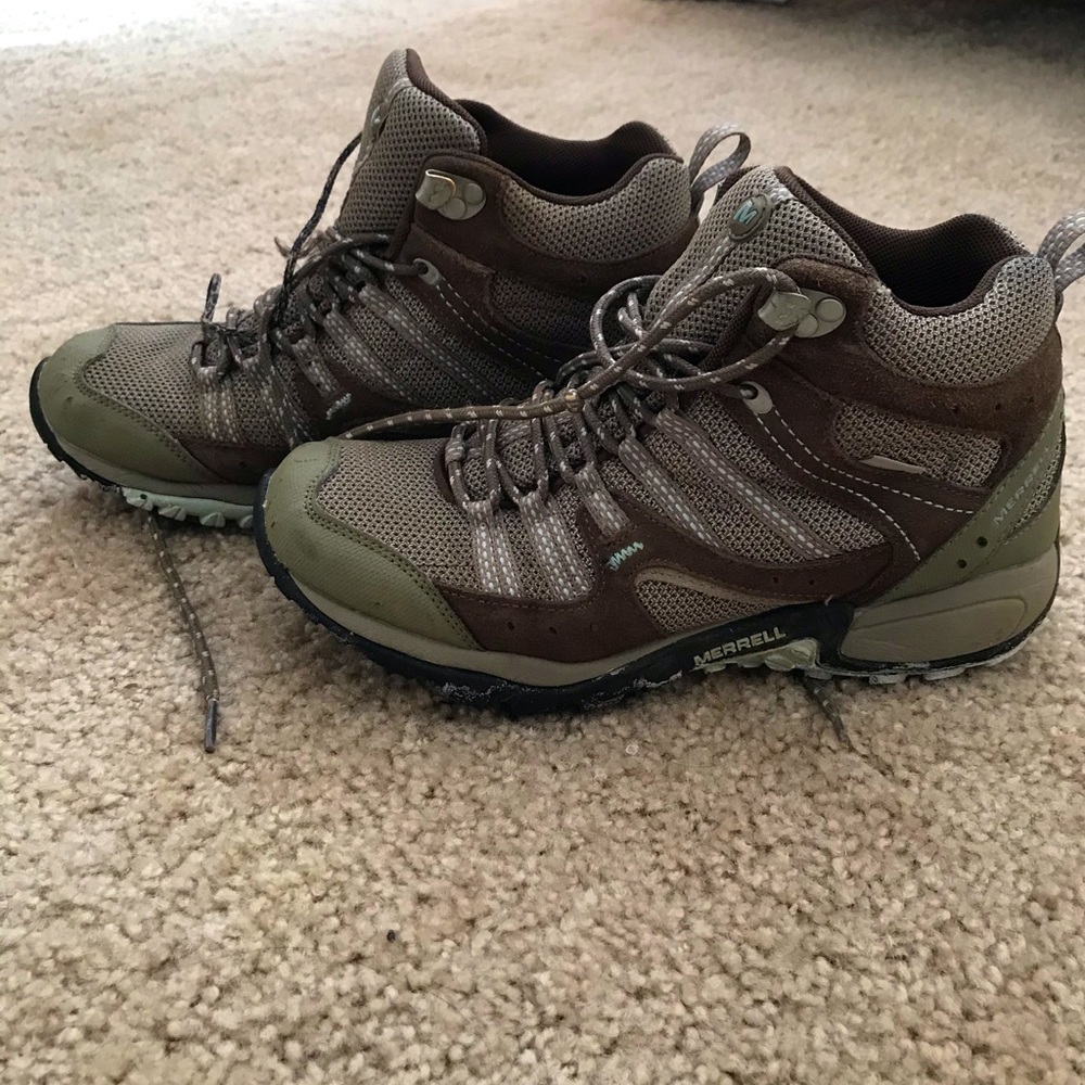 hiking boots